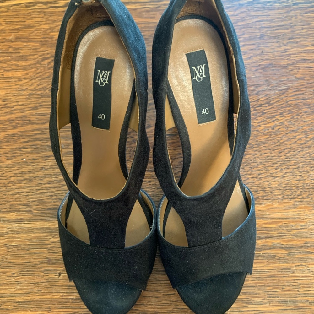 🖤 Mango Black Suede Heels with Geometric Design